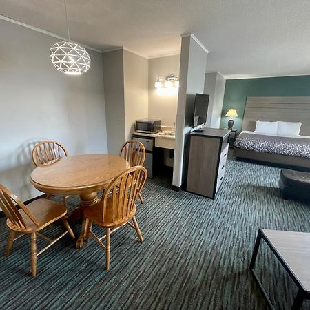Countryside Inn & Suites Omaha East-Council Bluffs Ia Chambre photo