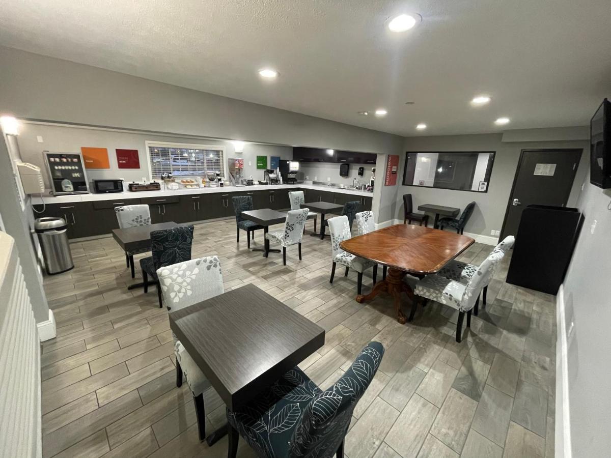 Countryside Inn & Suites Omaha East-Council Bluffs Ia Extérieur photo