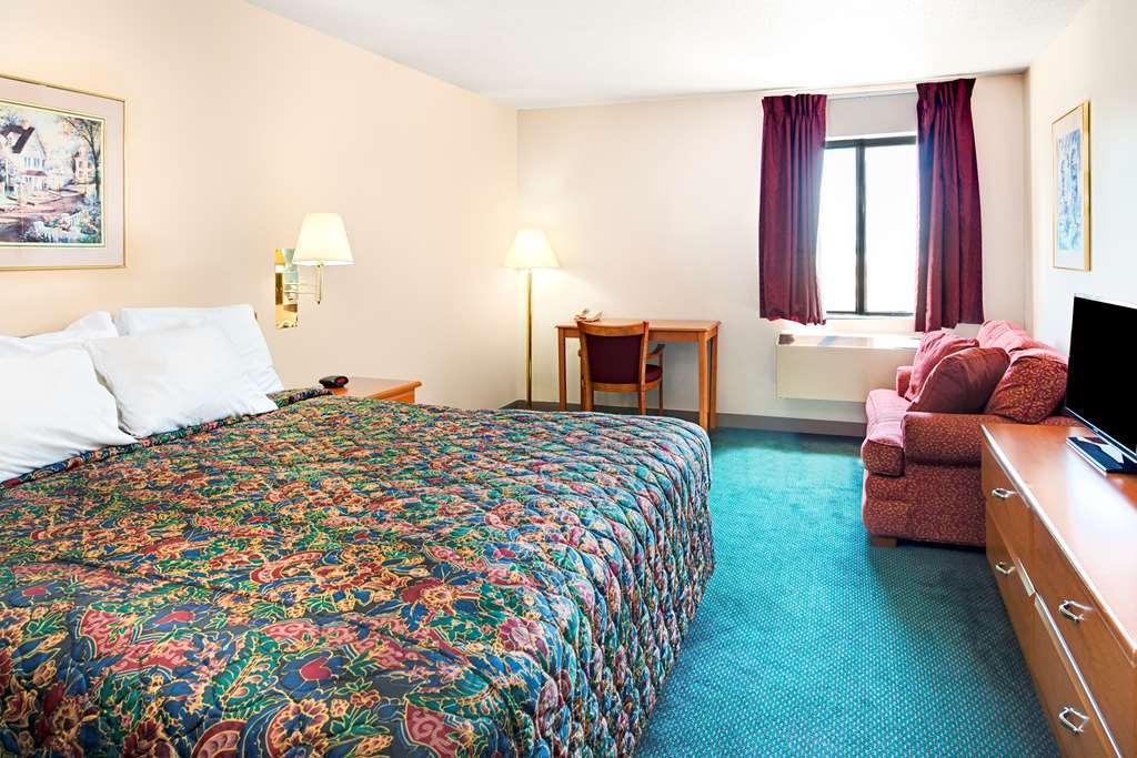 Countryside Inn & Suites Omaha East-Council Bluffs Ia Chambre photo