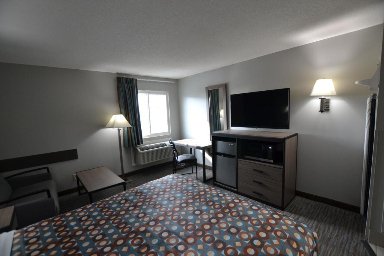 Countryside Inn & Suites Omaha East-Council Bluffs Ia Extérieur photo