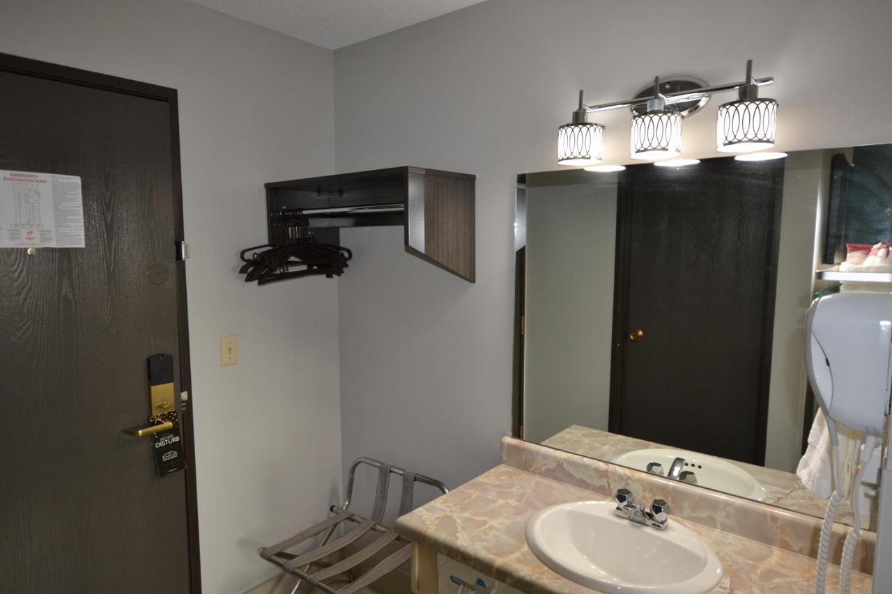 Countryside Inn & Suites Omaha East-Council Bluffs Ia Extérieur photo